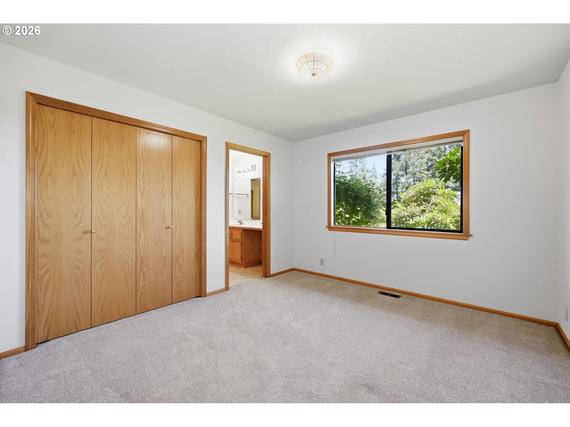 3066 Solomon Loop Eugene, OR 97405 - Photo 29 of 48 Bedroom