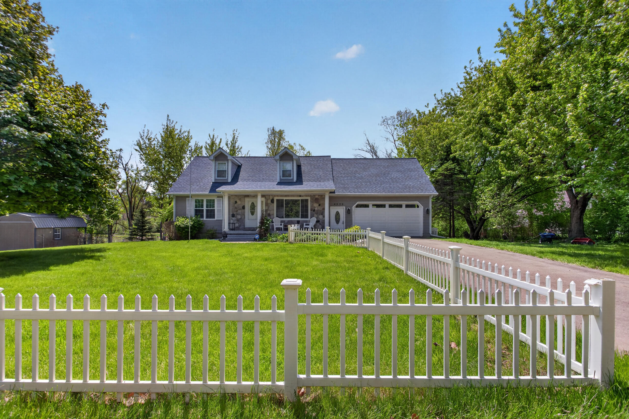 4359 Springbrook Lane Jackson, MI 49201 - Photo 2 of 75 IMG_4747