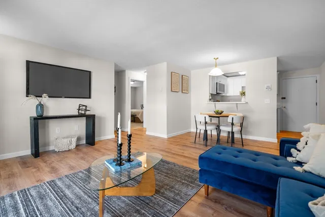 $315,000 | 39 Pleasant Street, Unit B10, Northborough, MA 01532