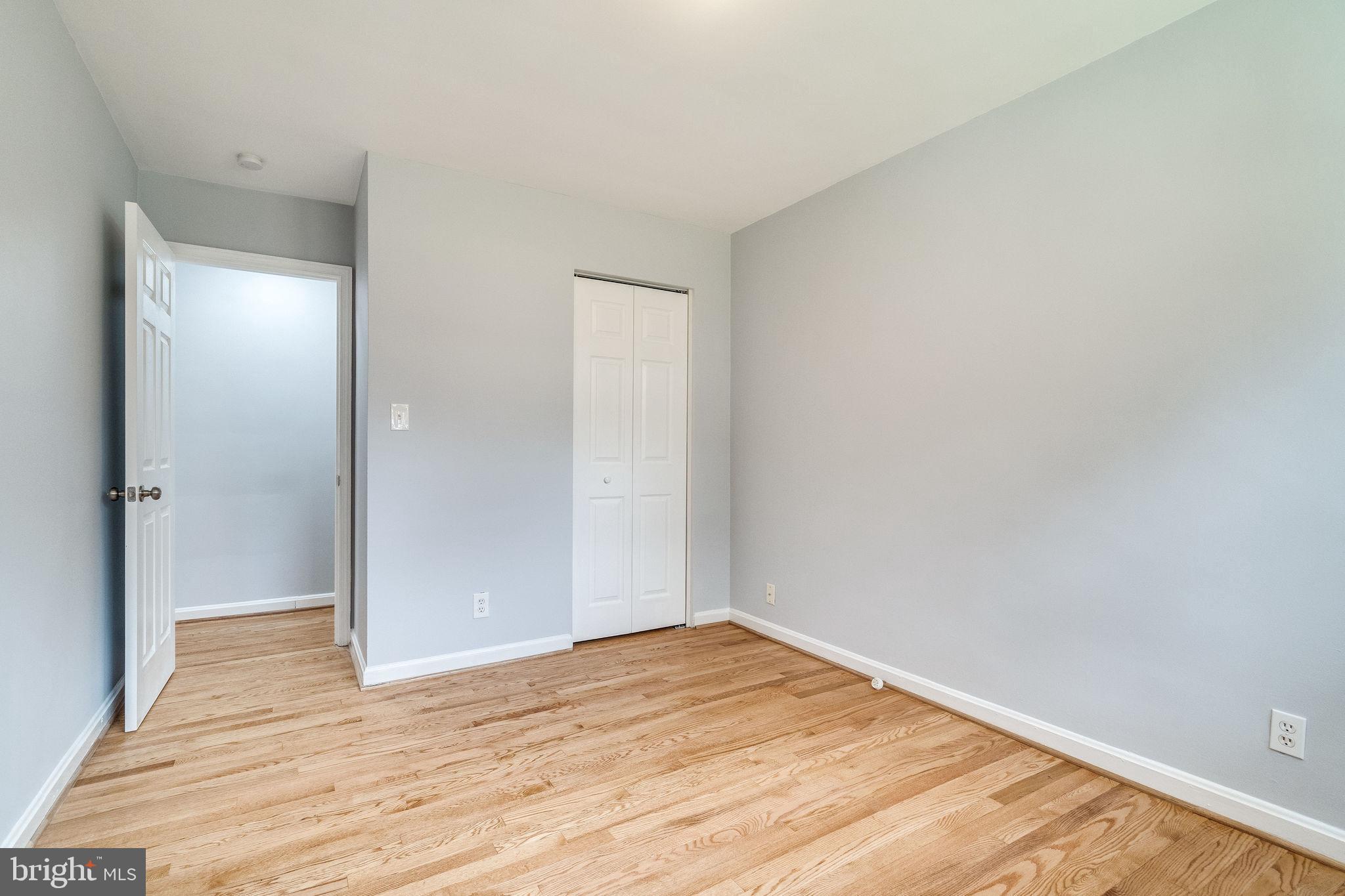 6506 Fort Hunt Road Alexandria, VA 22307 - Photo 21 of 42 Third Bedroom