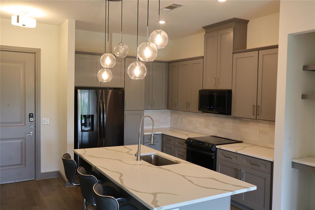 2700 Old Denton Road, Unit 3314 Carrollton, TX 75007 - Photo 2 of 14