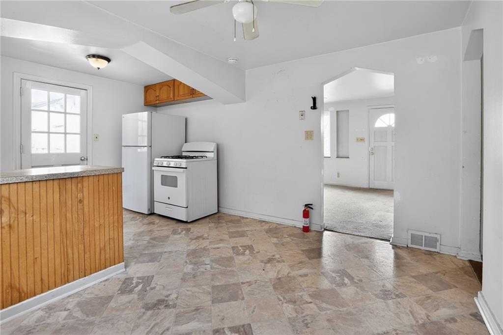425 Idlewood Road Pittsburgh, PA 15235 - Photo 13 of 34 Gallery Image 13