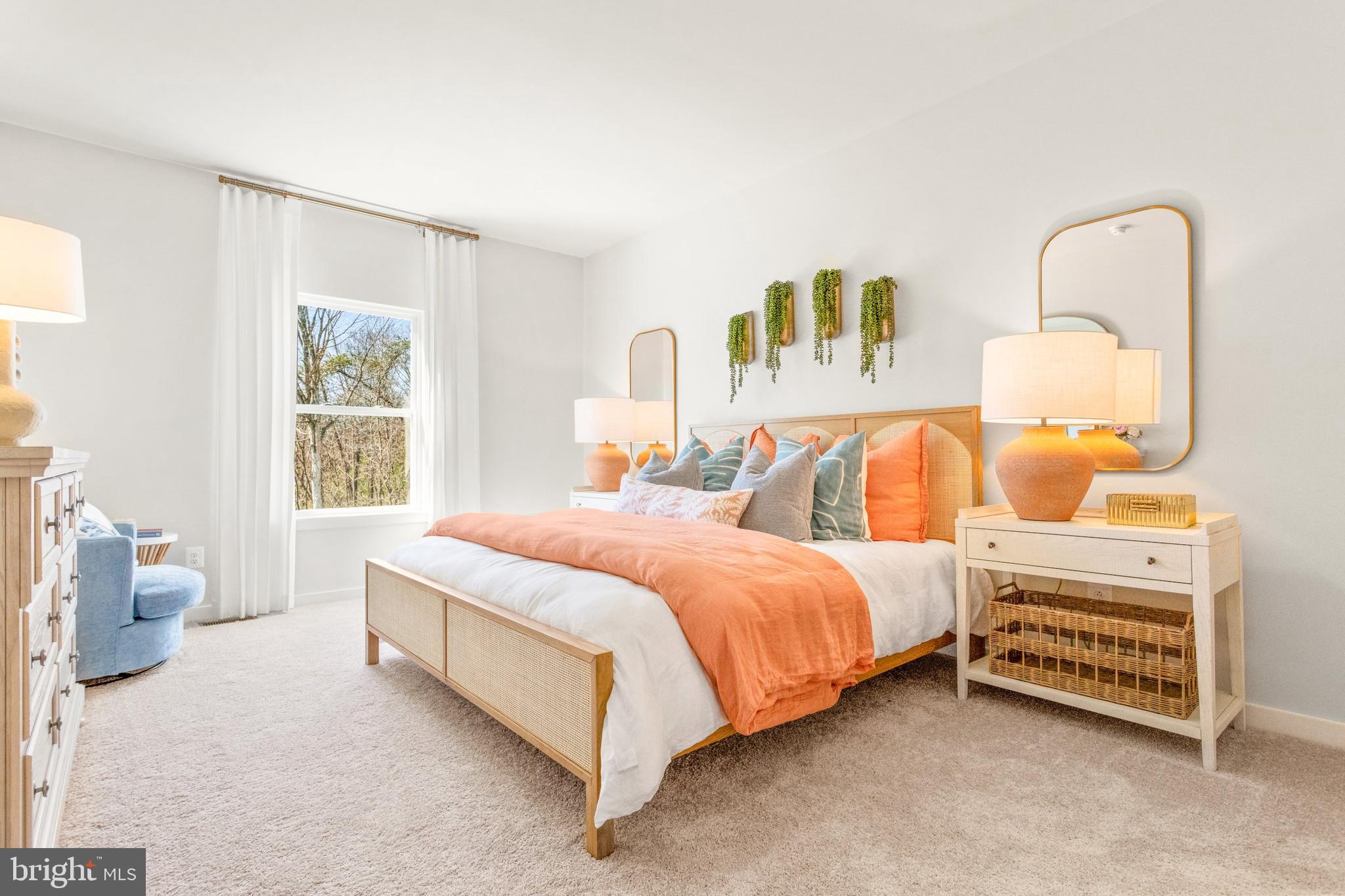 25 Williamson Road Winchester, VA 22602 - Photo 13 of 22 a spacious bedroom with a bed and a window