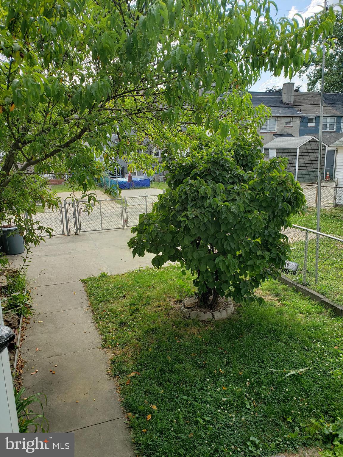 16 Broadship Road Baltimore, MD 21222 - Photo 6 of 9