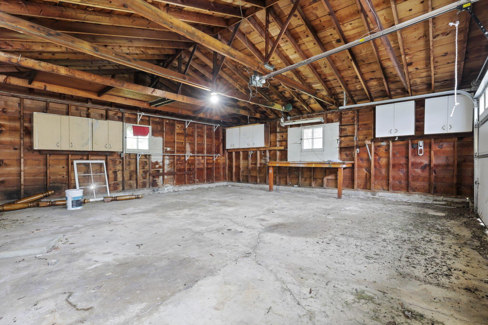 3717 Eisenhower Road Columbus, OH 43224 - Photo 25 of 26 25-web-or-mls-0N4A3130