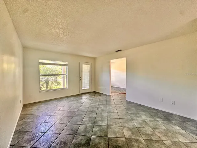 $2,195 | 1432 Lantry Court, Orlando, FL 32804