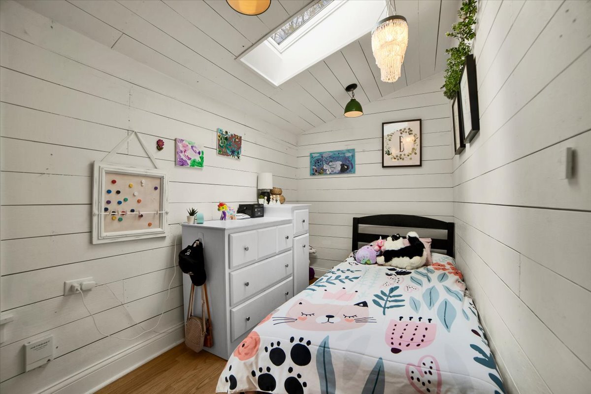 26 East Van Buren Street Oswego, IL 60543 - Photo 15 of 30