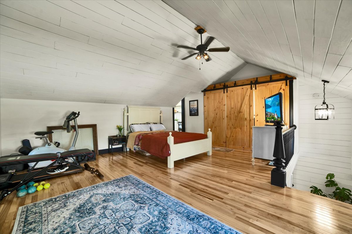 26 East Van Buren Street Oswego, IL 60543 - Photo 18 of 30