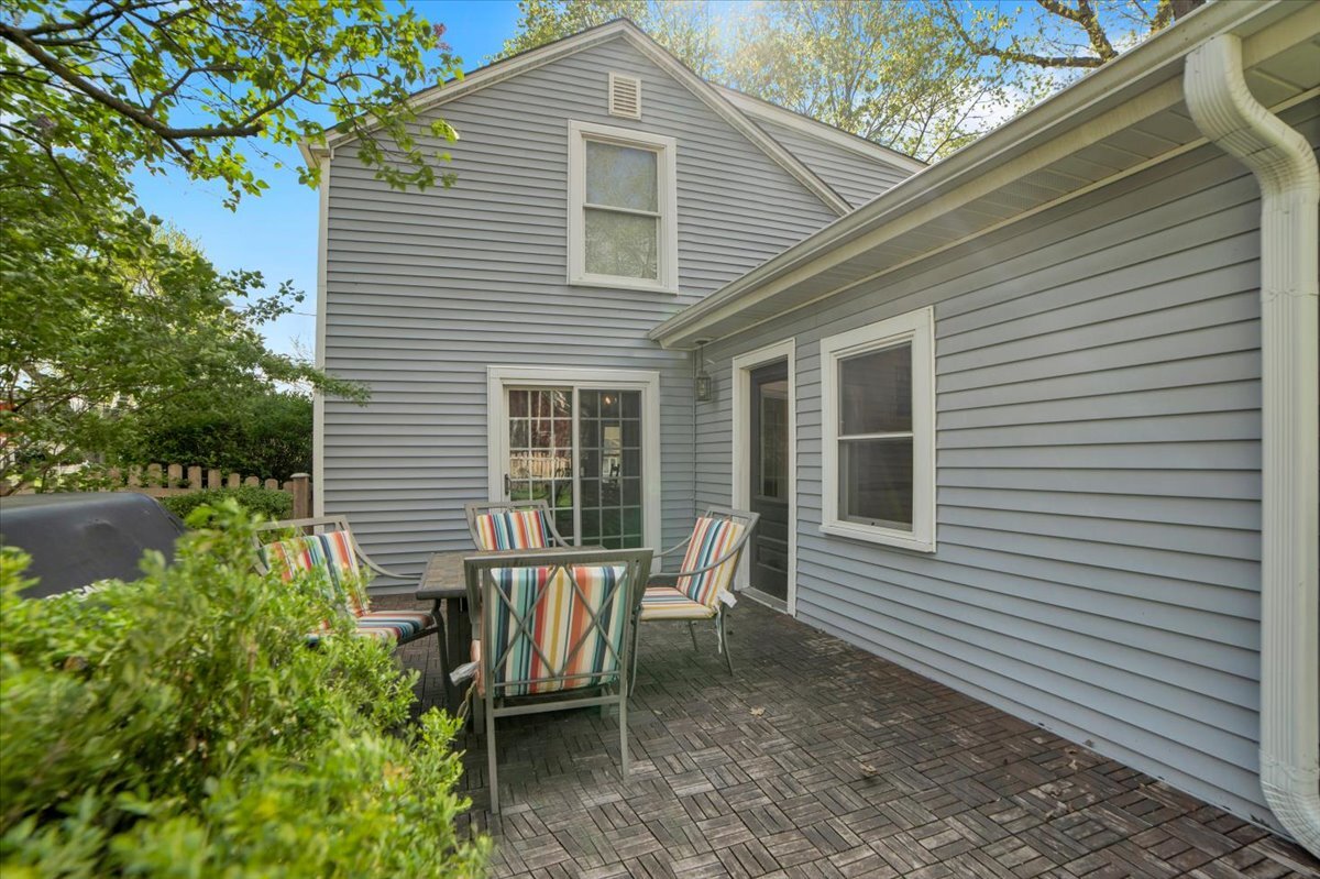 26 East Van Buren Street Oswego, IL 60543 - Photo 23 of 30