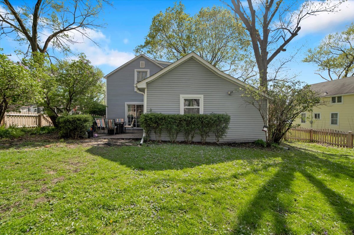 26 East Van Buren Street Oswego, IL 60543 - Photo 24 of 30