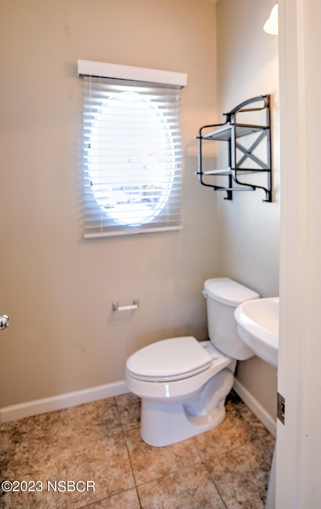 1240 Meridian Way Lompoc, CA 93436 - Photo 11 of 39 8