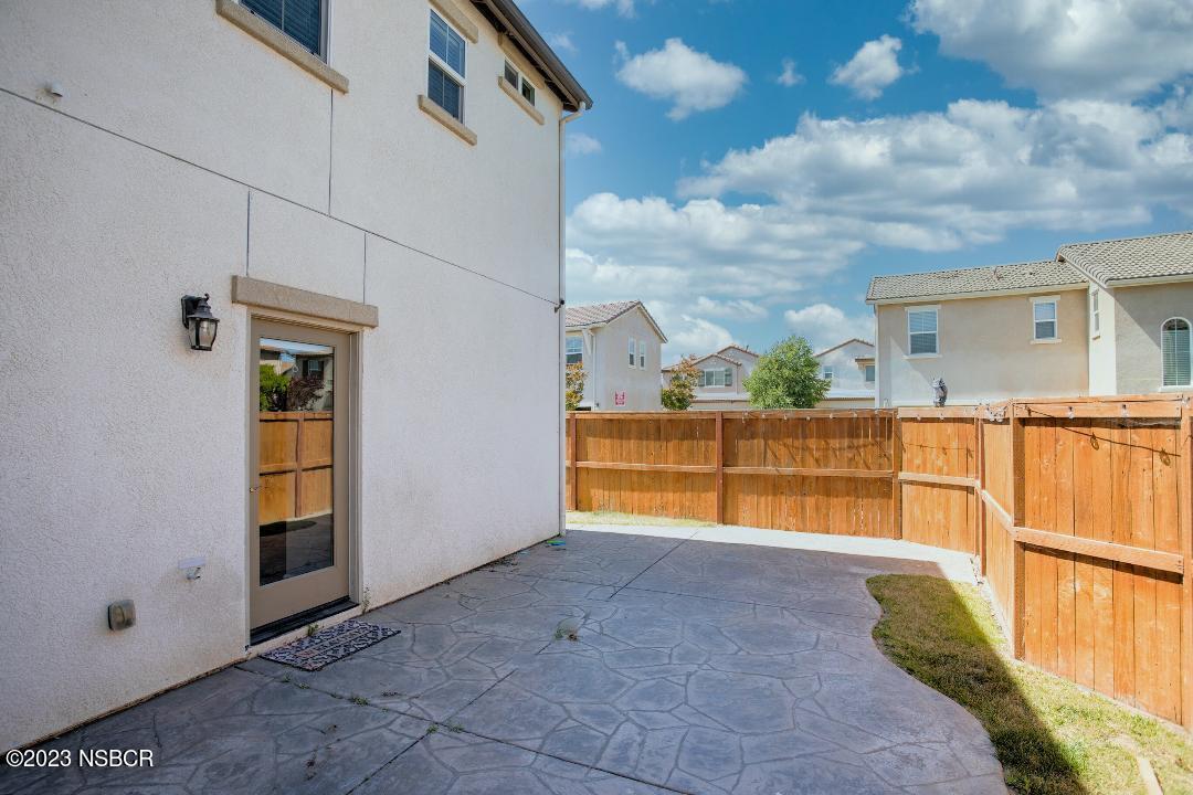 1240 Meridian Way Lompoc, CA 93436 - Photo 36 of 39 33