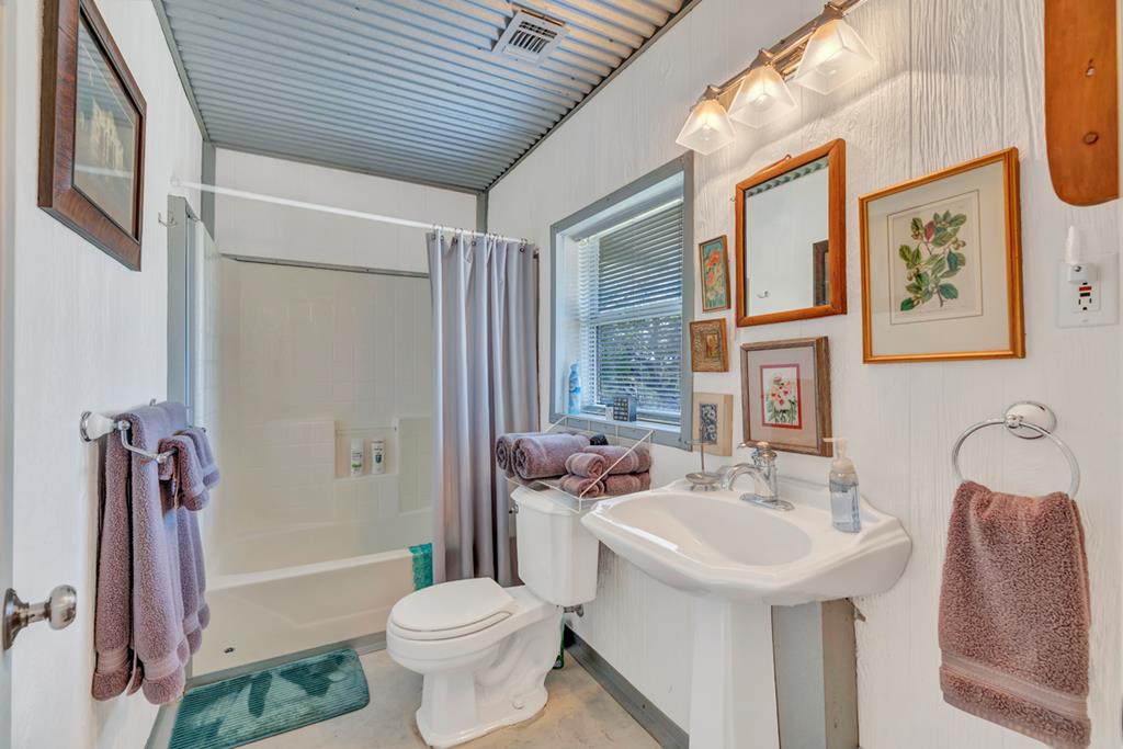194 Kidwell Road, Unit 2 3 London, TX 76854 - Photo 28 of 41 Gallery Image 28