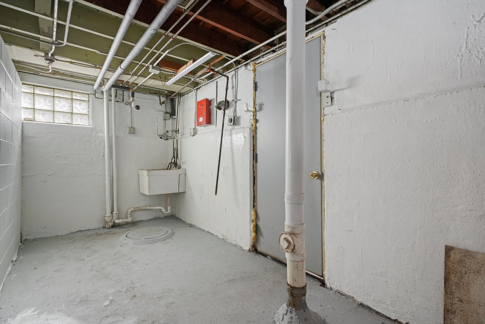 1643 183rd Street Homewood, IL 60430 - Photo 33 of 44 a view of a storage & utility room