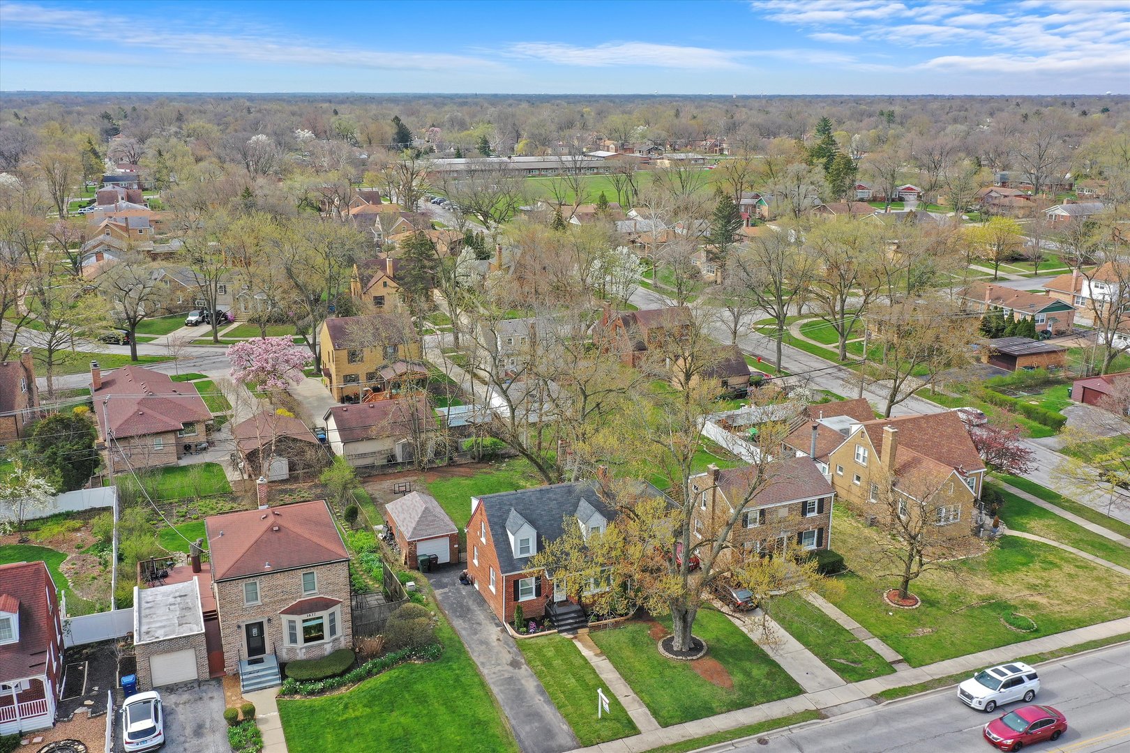 1643 183rd Street Homewood, IL 60430 - Photo 41 of 44 an aerial view of multiple house