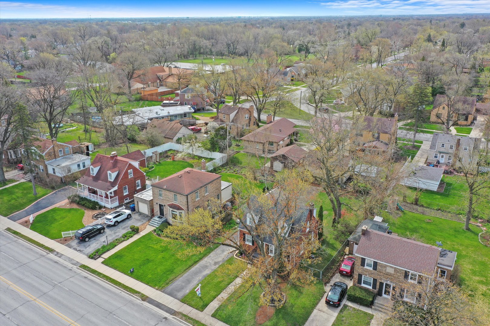 1643 183rd Street Homewood, IL 60430 - Photo 43 of 44 an aerial view of multiple house