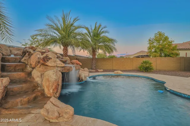 $879,000 | 3132 East Athena Court, Gilbert, AZ 85297