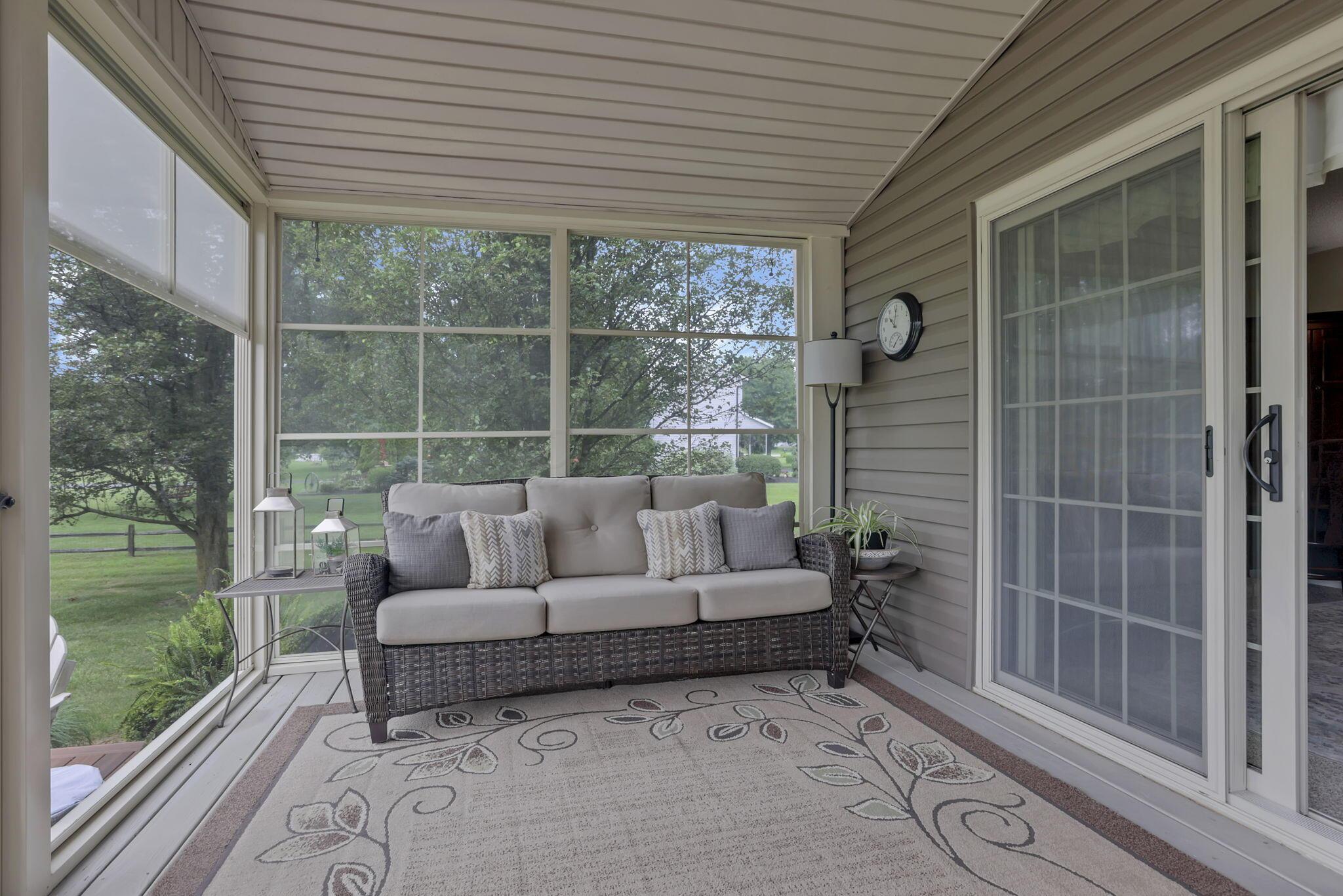 7639 Beecher Road Southwest Pataskala, OH 43062 - Photo 18 of 73 21-web-or-mls-0D3A5678