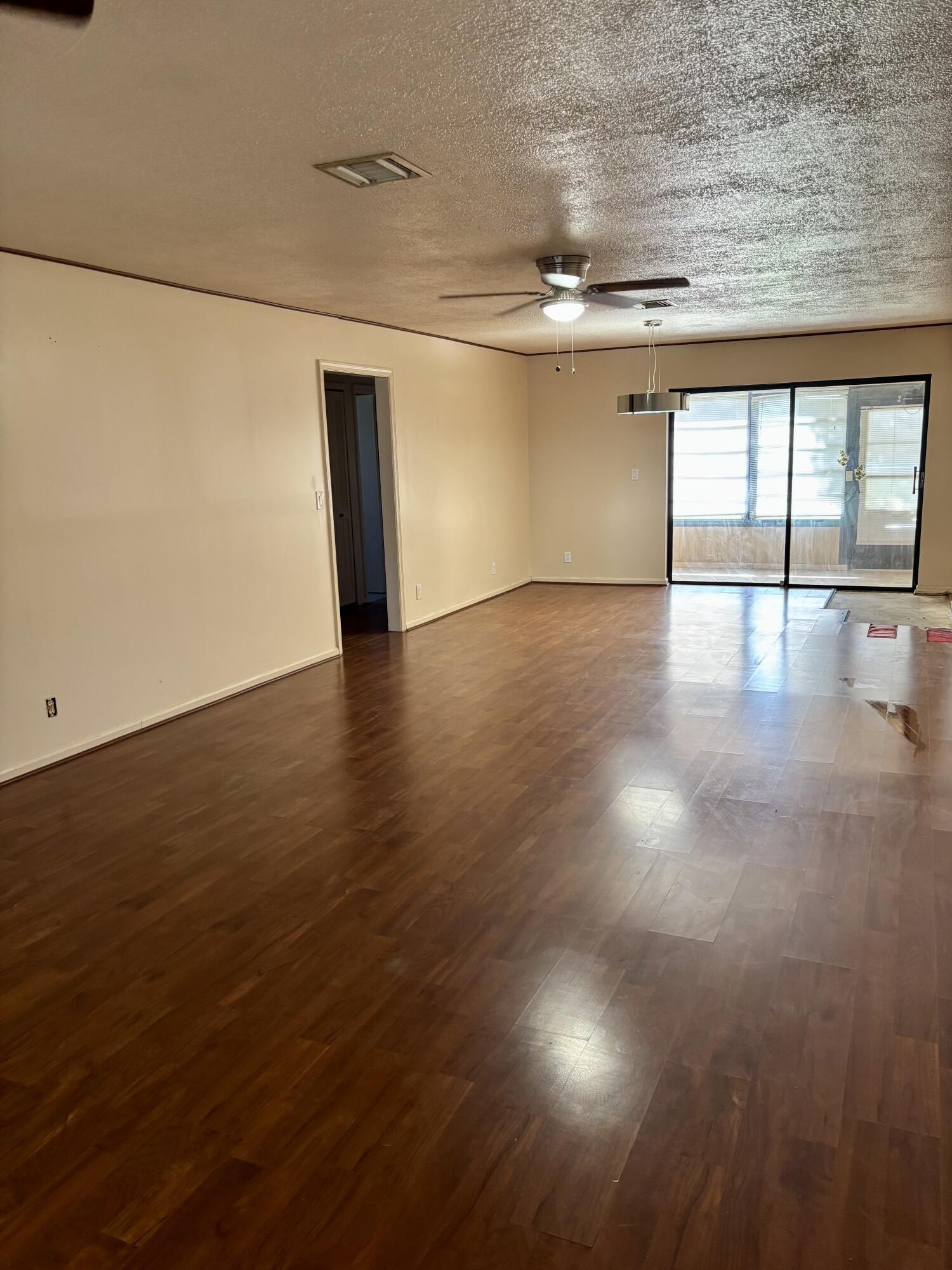 4916 Eaglewood Road, Unit A Boynton Beach, FL 33436 - Photo 35 of 35 Living/Dining