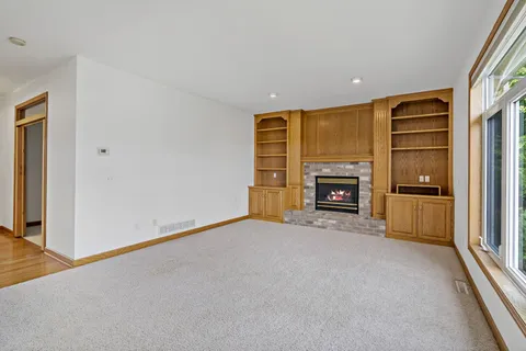$550,000 | 12641 Dutch Court, Apple Valley, MN 55124