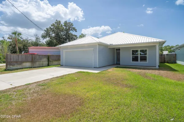 $2,600 | 4217 Catherine Street, Panama City, FL 32408