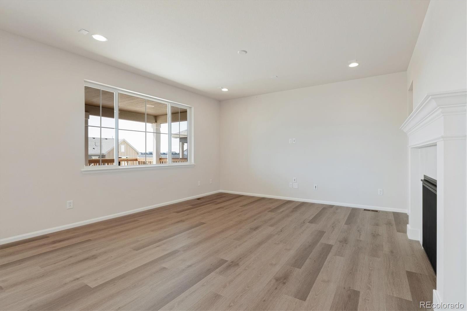 634 Penn Road Elizabeth, CO 80107 - Photo 4 of 23 Gallery Image 4