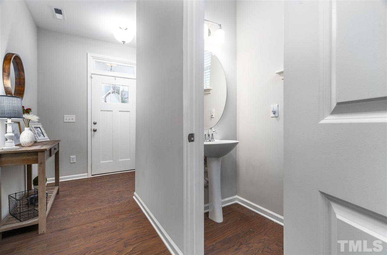 135 Zante Currant Road Durham, NC 27703 - Photo 4 of 30 Gallery Image 4