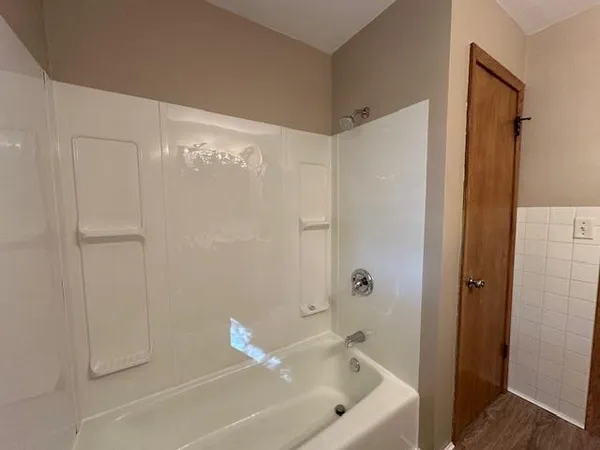 $235,000 | 1123 Elmhurst Avenue, Luverne, MN 56156