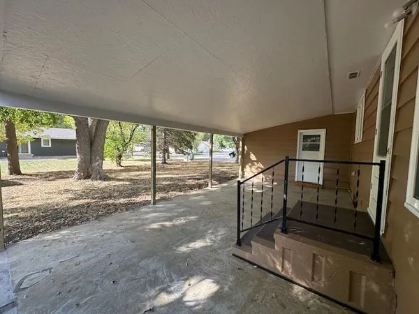 $235,000 | 1123 Elmhurst Avenue, Luverne, MN 56156