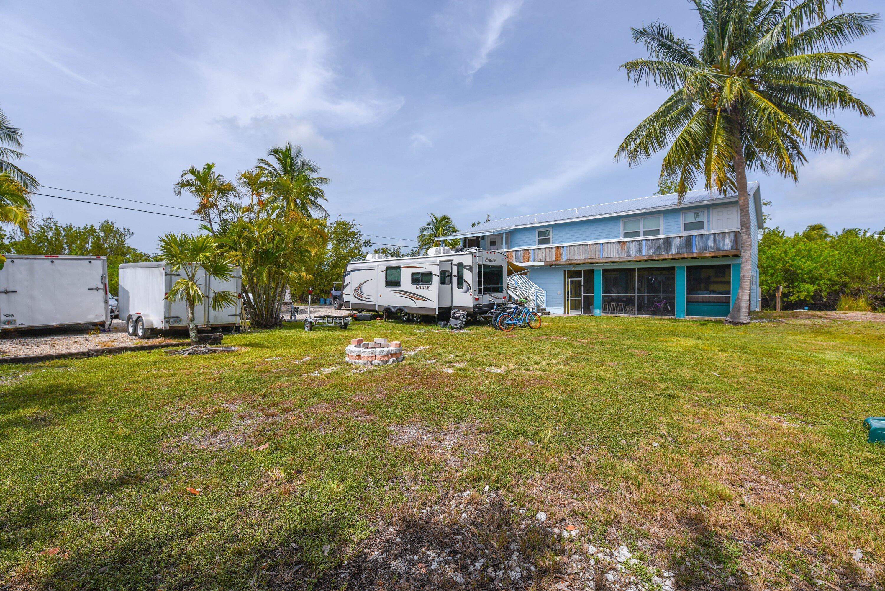 30155 Pine Channel Road Big Pine Key, FL 33043 - Photo 6 of 42 021-30155PineChannelRoad-BigPineKey-FL-3