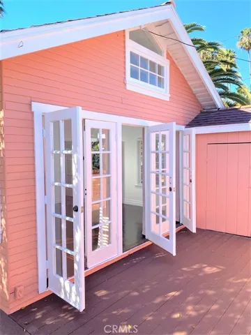 a view of front door of house