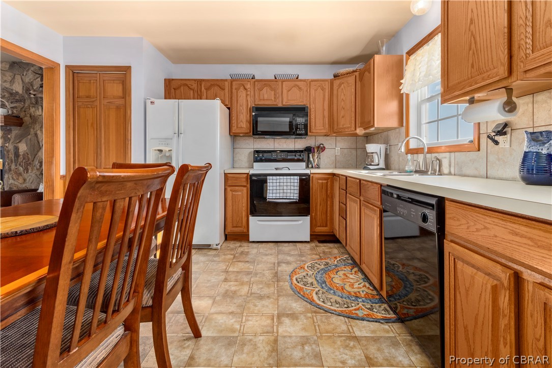 13311 Lodore Road Amelia Court House, VA 23002 - Photo 14 of 34