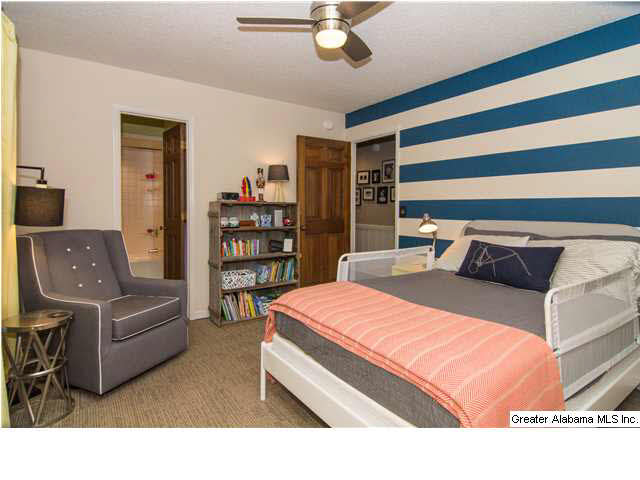 1737 Cedarwood Road Birmingham, AL 35216 - Photo 19 of 32