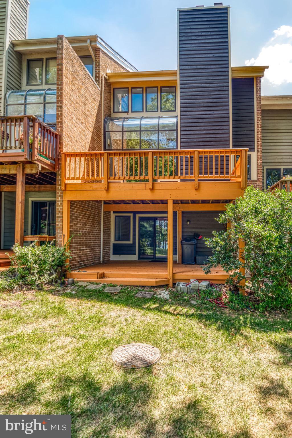 11048 Thrush Ridge Road Reston, VA 20191 - Photo 52 of 54 Rear