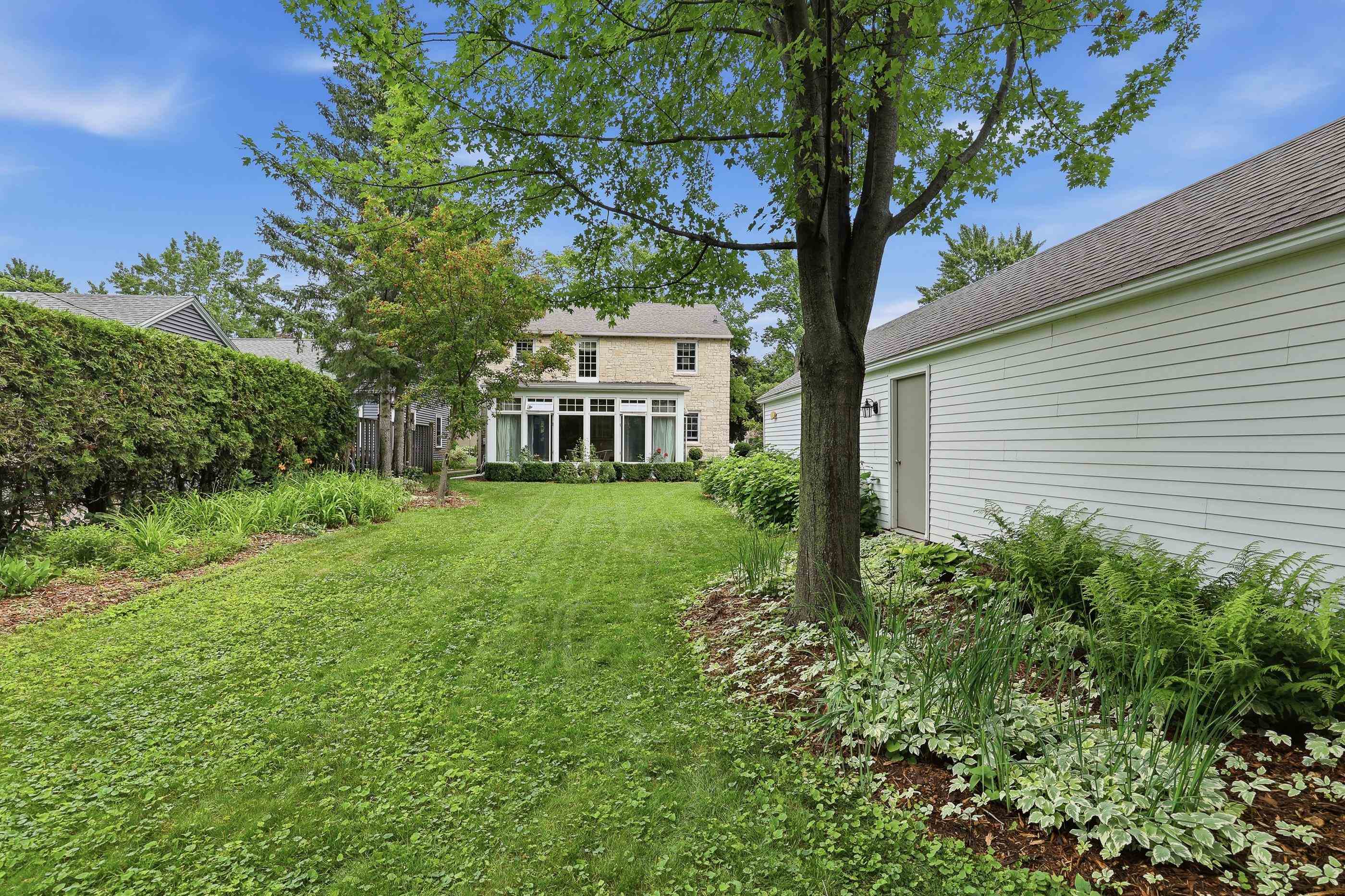 1108 Lindbergh Avenue Stevens Point, WI 54481 - Photo 12 of 56