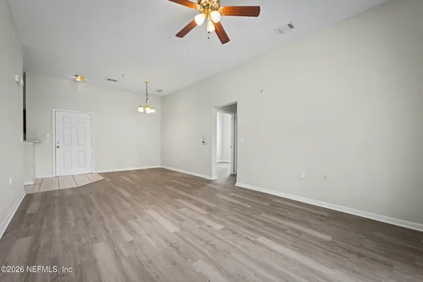 $134,900 | 5050 Playpen Drive, Unit 8, Jacksonville, FL 32210