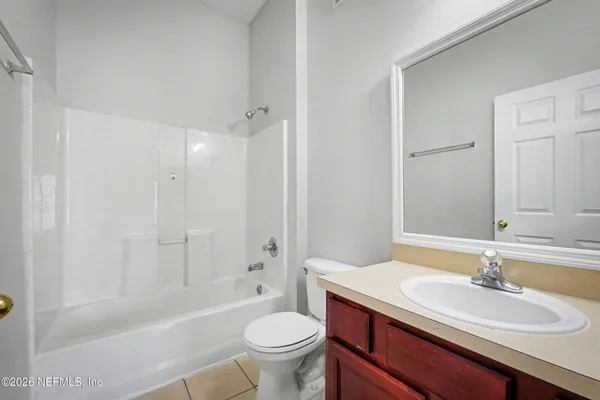 $134,900 | 5050 Playpen Drive, Unit 8, Jacksonville, FL 32210