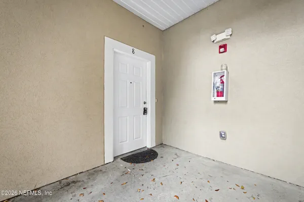 $134,900 | 5050 Playpen Drive, Unit 8, Jacksonville, FL 32210