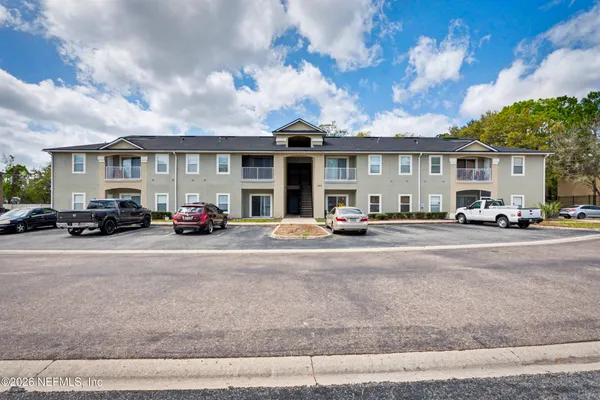 $134,900 | 5050 Playpen Drive, Unit 8, Jacksonville, FL 32210