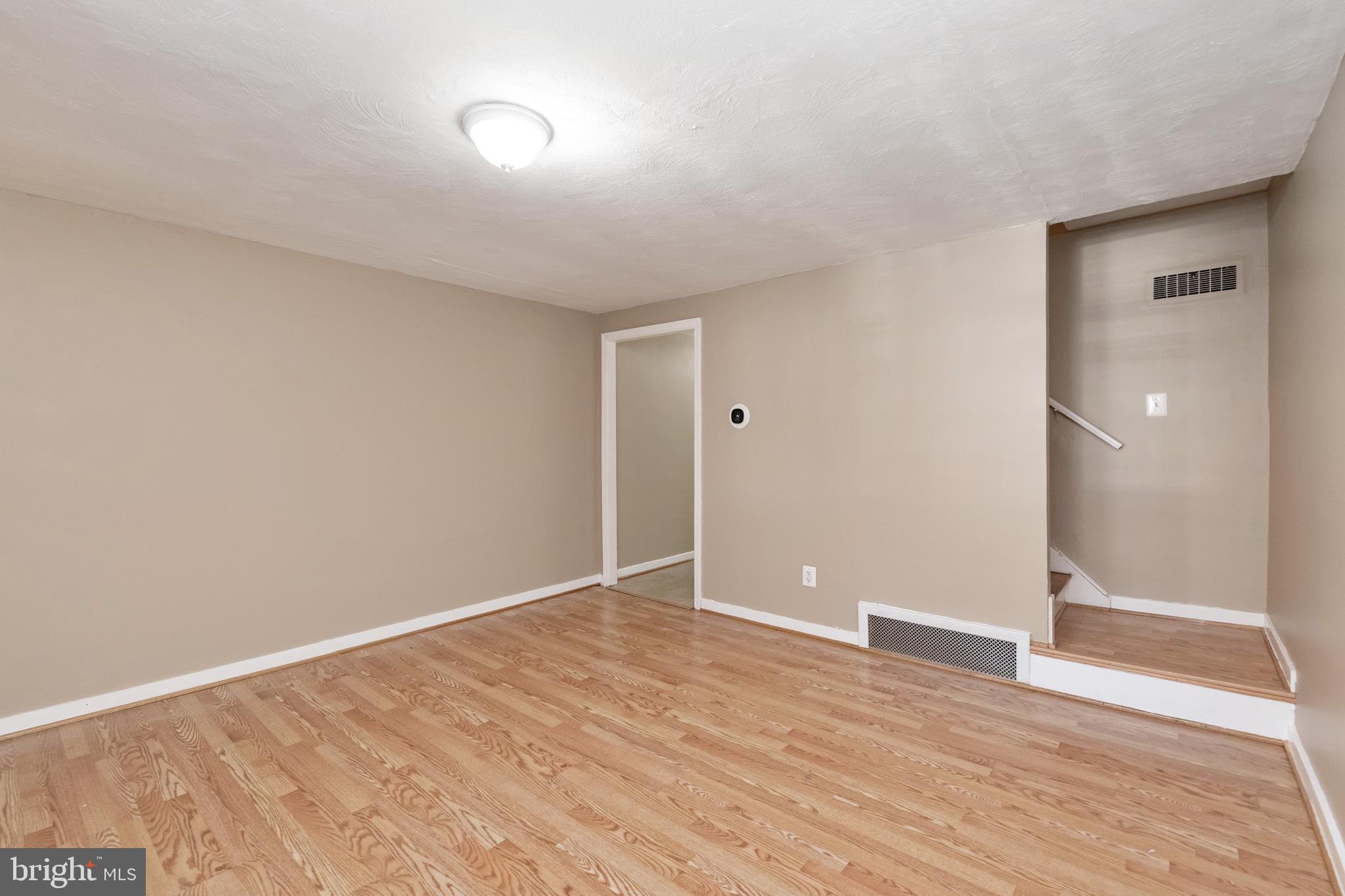 127 Carver Road Baltimore, MD 21222 - Photo 6 of 25 Gallery Image 6