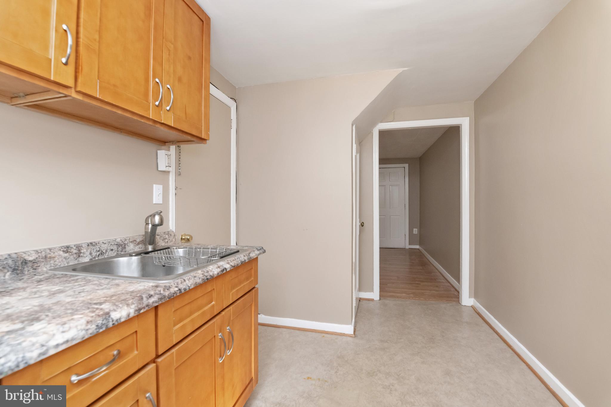 127 Carver Road Baltimore, MD 21222 - Photo 9 of 25 Gallery Image 9