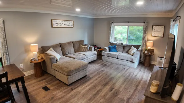 $199,900 | 13281 120th Avenue, Rodney, MI 49342