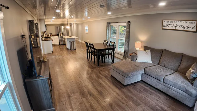 $199,900 | 13281 120th Avenue, Rodney, MI 49342