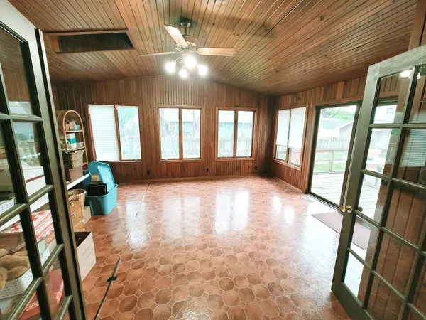 $225,000 | 14 Lakedale Drive, Salem, IL 62881