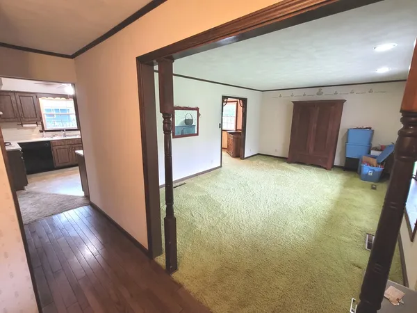 $225,000 | 14 Lakedale Drive, Salem, IL 62881