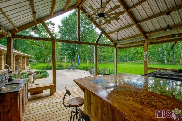 $449,900 | 22343 Highway 22, Maurepas, LA 70449