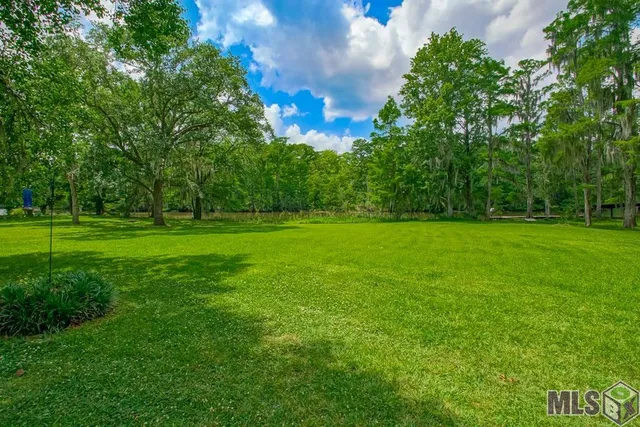 $469,000 | 22343 Highway 22, Maurepas, LA 70449