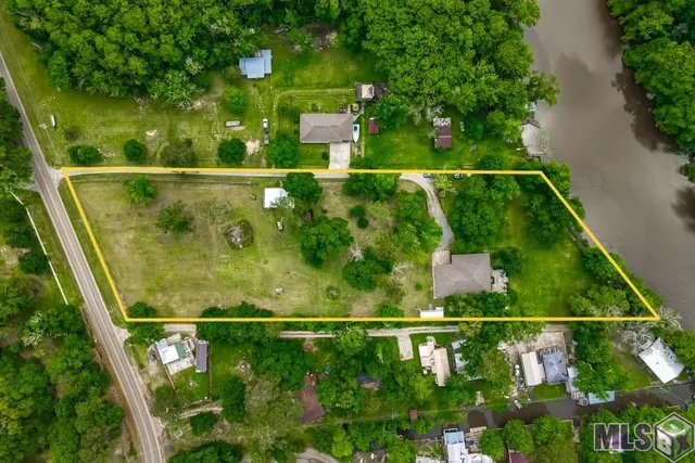 $469,000 | 22343 Highway 22, Maurepas, LA 70449