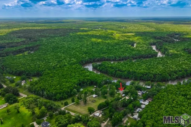 $469,000 | 22343 Highway 22, Maurepas, LA 70449