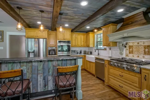 $469,000 | 22343 Highway 22, Maurepas, LA 70449